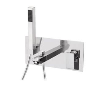 Смеситель для ванны Remer Q-Design QD04