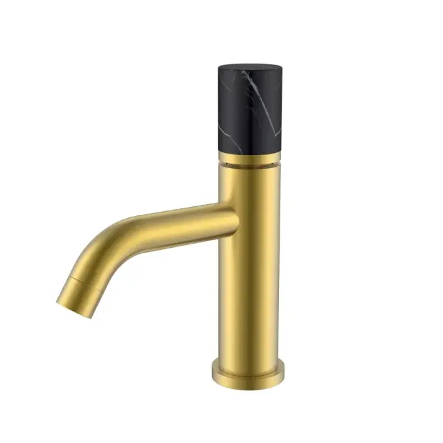 Boheme Stick Смеситель для раковины, без донного клап., излив 13,5 см, цвет: matt gold/mramor black 121-MG-MR-B