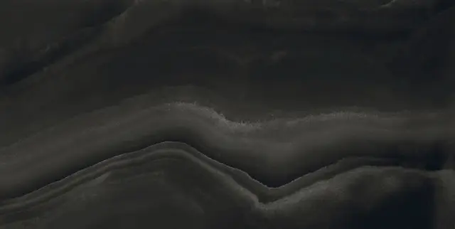 Eccentric Luxe Smoky Black Glossy 6mm 60x120