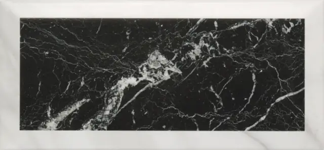 Metropolitain Museum Black Brillo 10x20